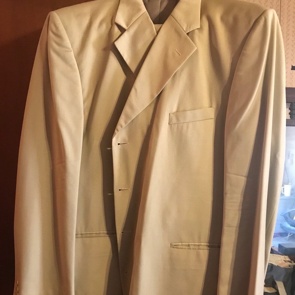 Suit